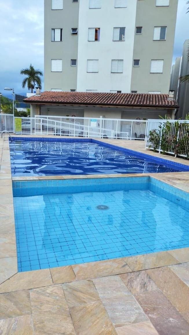 Appartamento Apartamento Com Piscina Churrasqueira Em Ubatuba Esterno foto